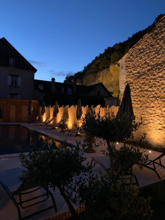 Les Appartements D Artiste De La Villa Du 15 - Restaurant La Maison - Piscine Chauffee Les Eyzies Bagian luar foto