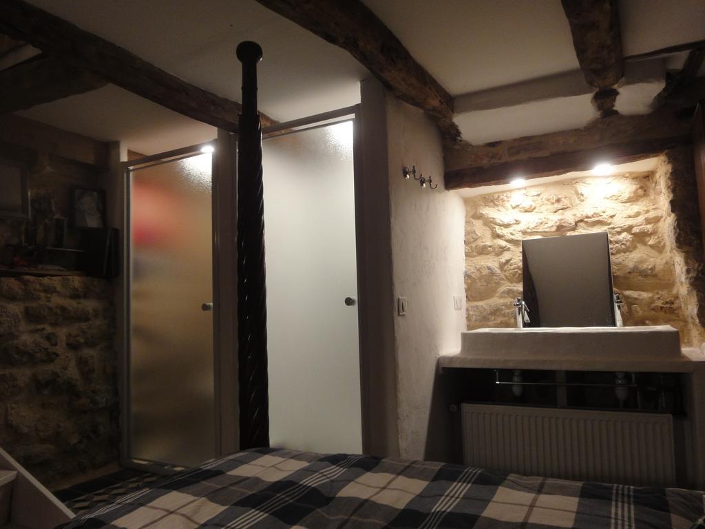 Les Appartements D Artiste De La Villa Du 15 - Restaurant La Maison - Piscine Chauffee Les Eyzies Bagian luar foto
