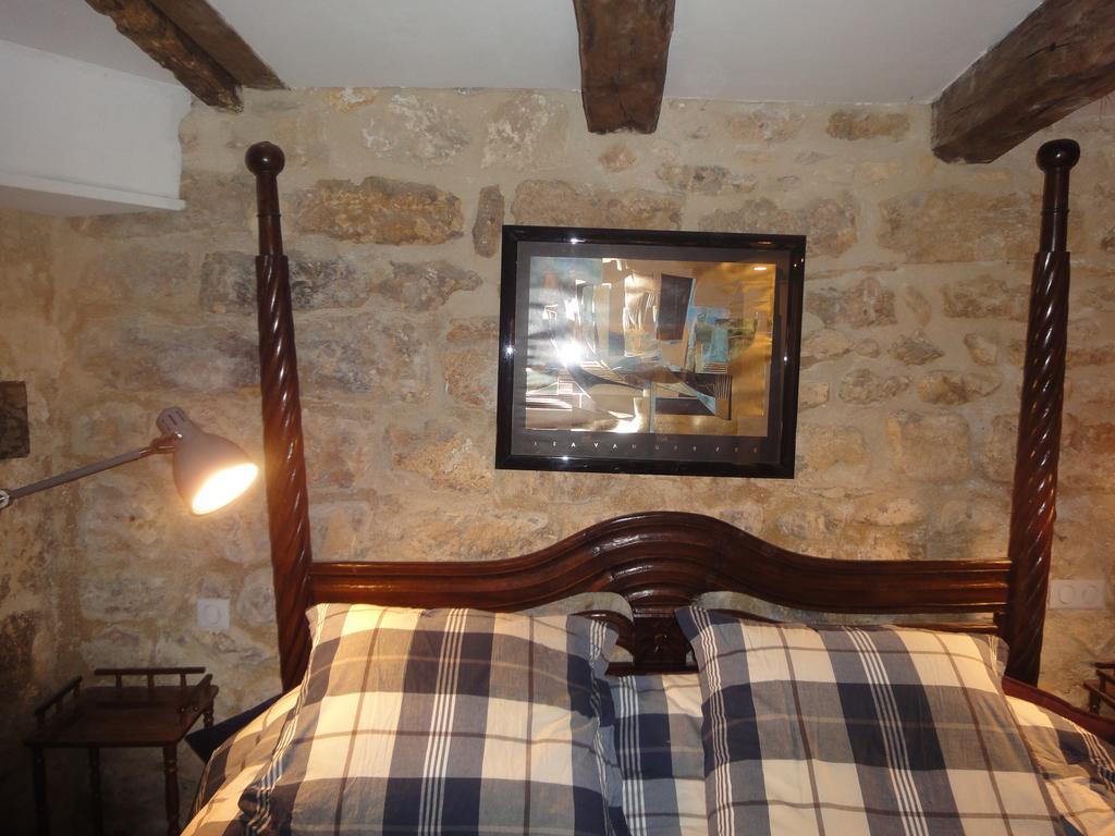 Les Appartements D Artiste De La Villa Du 15 - Restaurant La Maison - Piscine Chauffee Les Eyzies Bagian luar foto